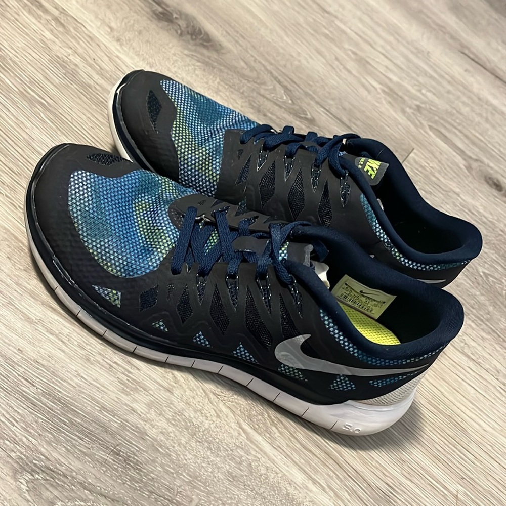 Nike Free Run Shoes Size 9.5 Women’s
